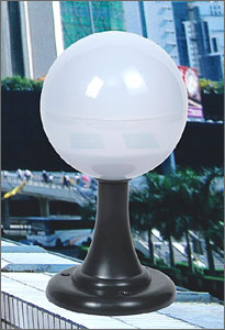 SOLAR GARDEN LIGHT